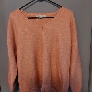 LOFT V-Neck Sweater in Soft Pink/Peach